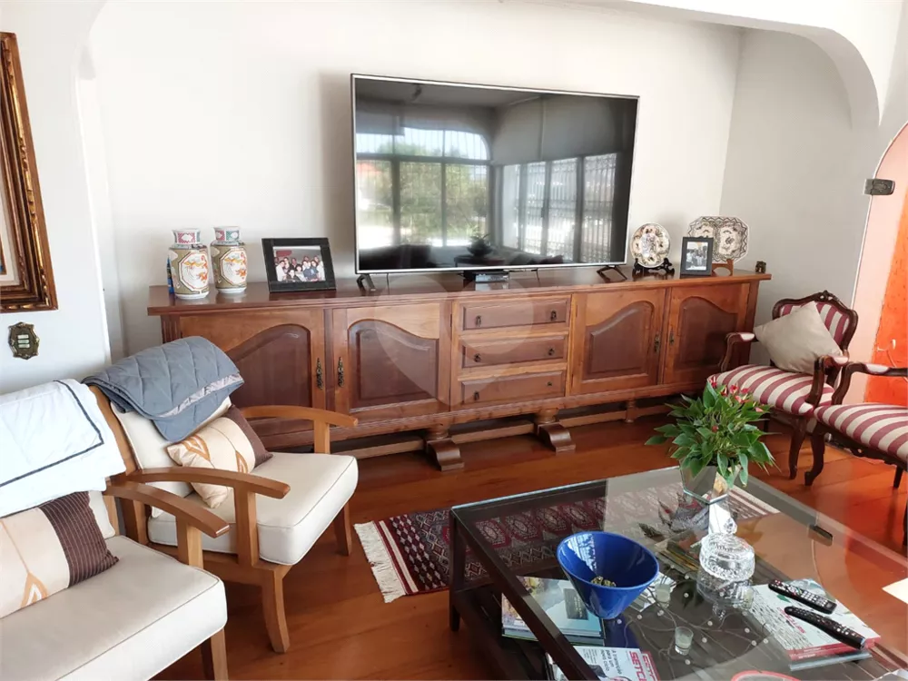 Sobrado, 4 quartos, 420 m² - Foto 2