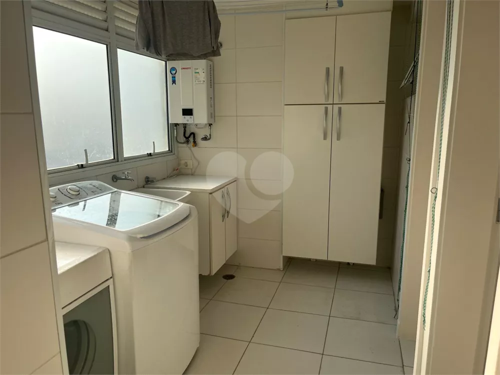 Apartamento, 4 quartos, 210 m² - Foto 1