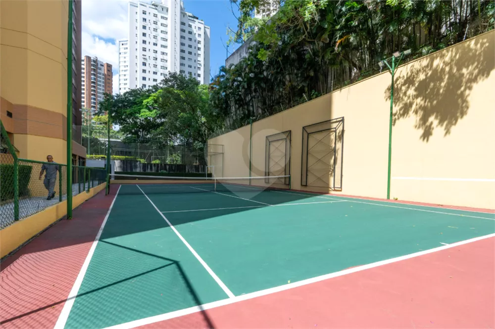 Apartamento, 3 quartos, 191 m² - Foto 2