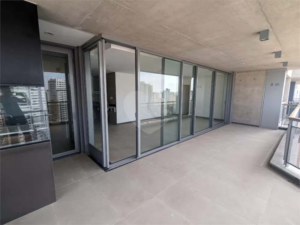 Apartamento, 3 quartos, 167 m² - Foto 2