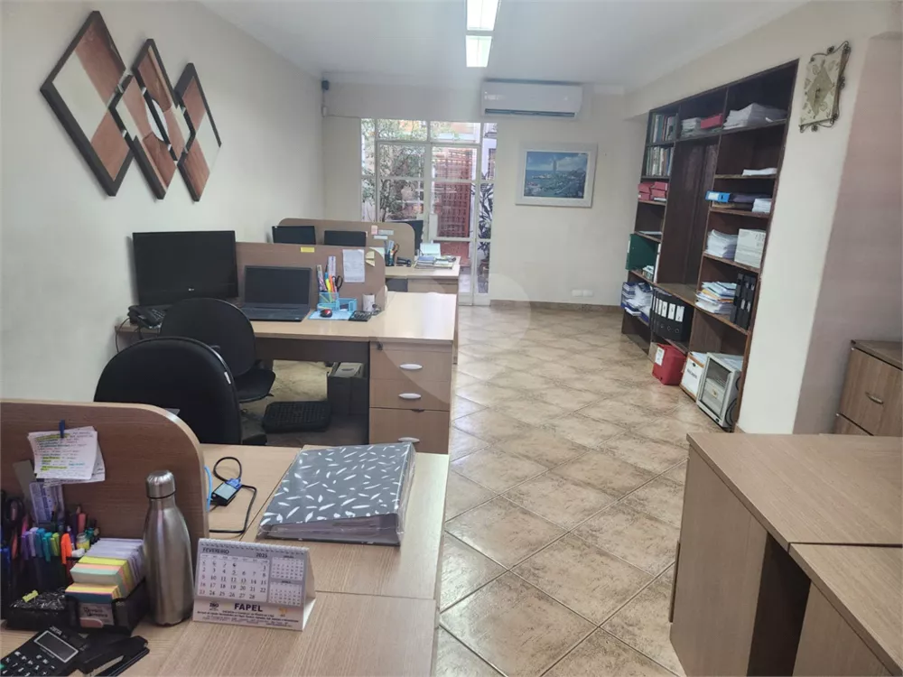 Sobrado, 4 quartos, 238 m² - Foto 2