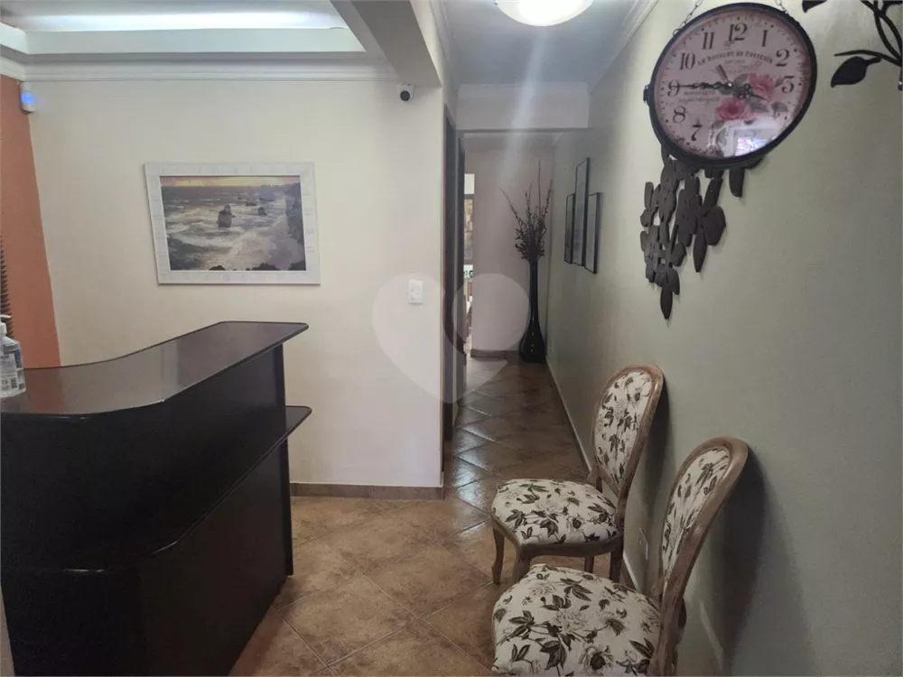 Sobrado, 4 quartos, 238 m² - Foto 1