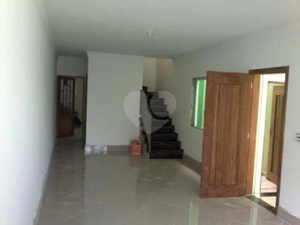 Casa, 3 quartos, 190 m² - Foto 2