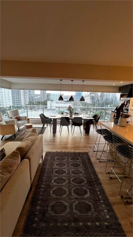 Apartamento, 3 quartos, 132 m² - Foto 2