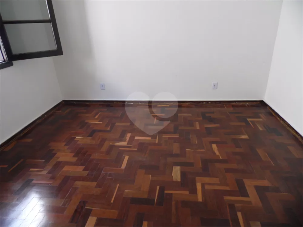 Casa, 5 quartos, 266 m² - Foto 2