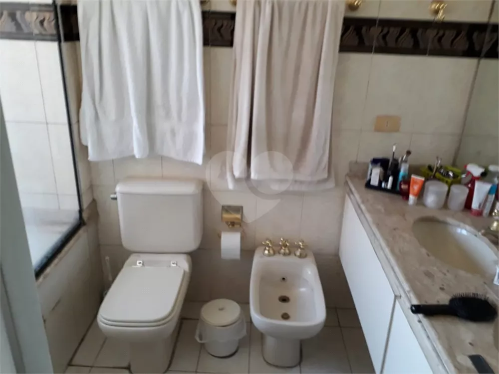 Apartamento, 4 quartos, 206 m² - Foto 2
