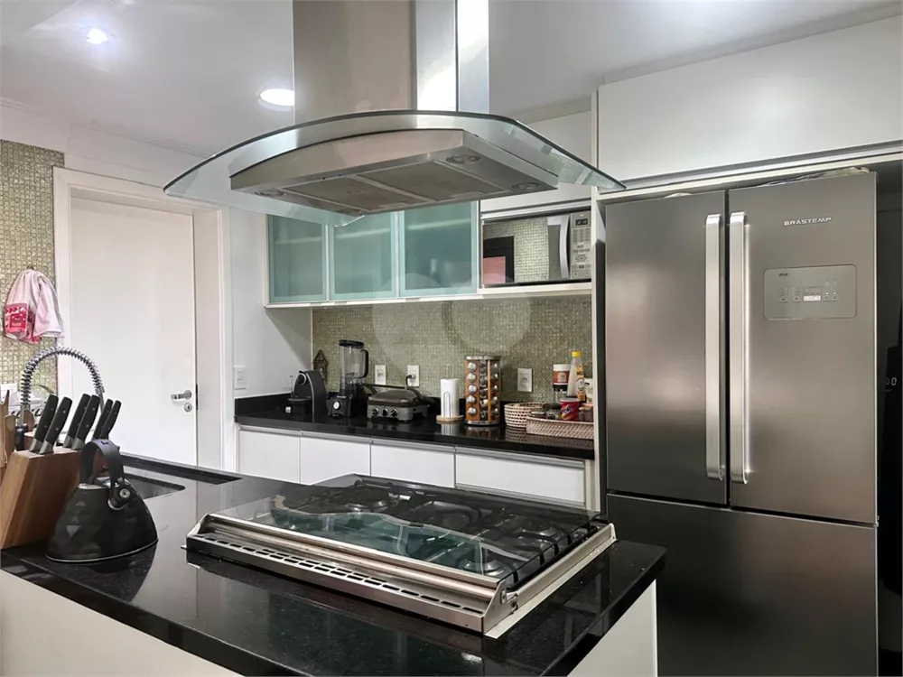 Apartamento, 3 quartos, 221 m² - Foto 3