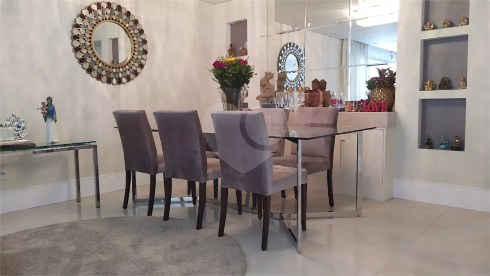 Apartamento, 3 quartos, 183 m² - Foto 1