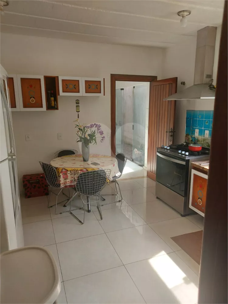 Casa, 3 quartos, 361 m² - Foto 2