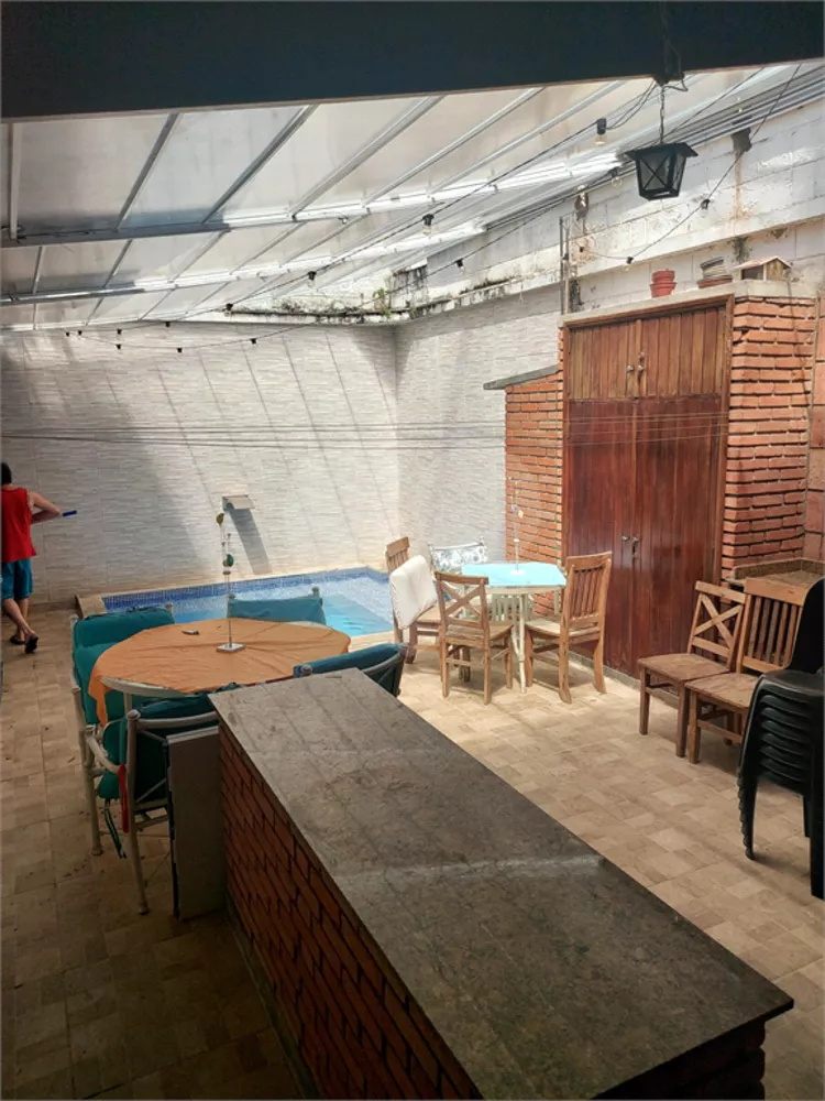 Casa, 3 quartos, 361 m² - Foto 1