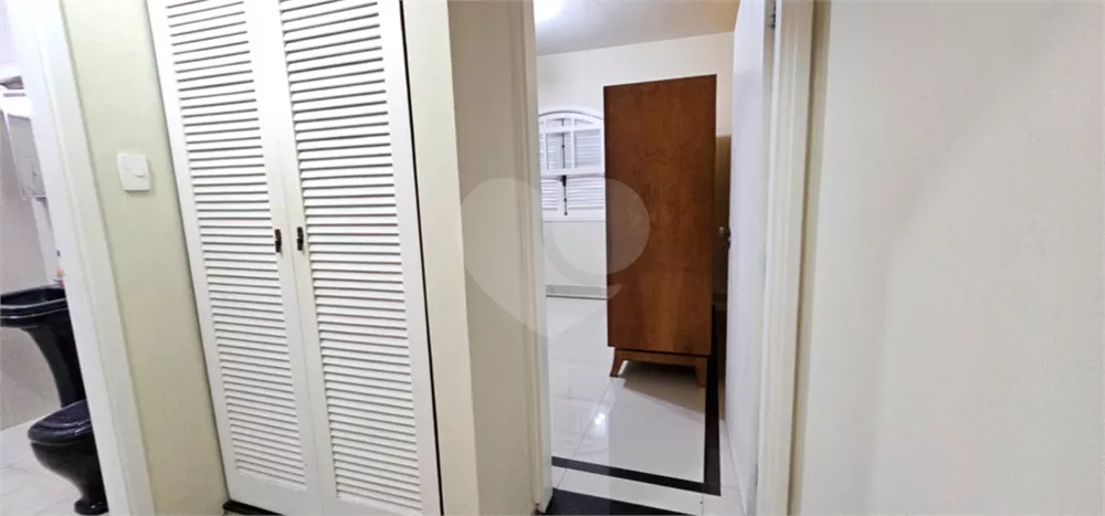 Sobrado, 3 quartos, 245 m² - Foto 2