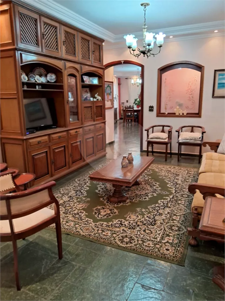 Sobrado, 4 quartos, 478 m² - Foto 1