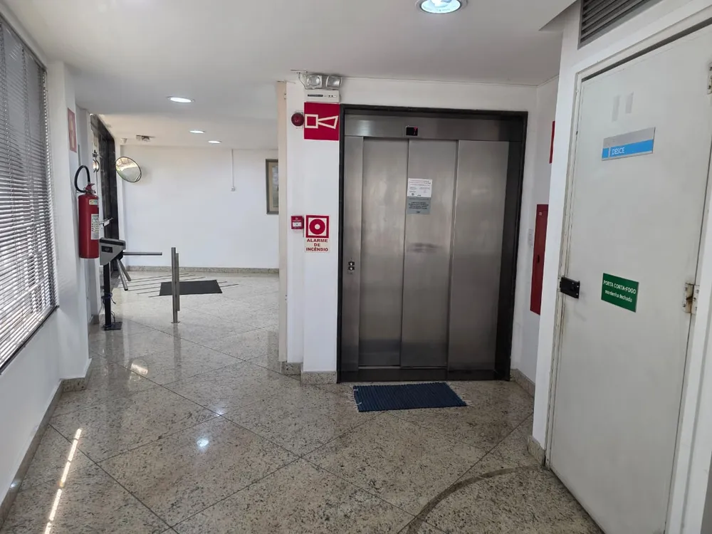 Prédio Inteiro, 2500 m² - Foto 6