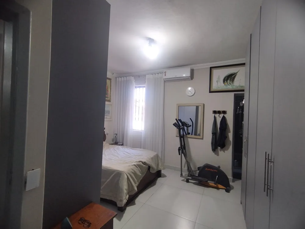 Casa, 4 quartos, 270 m² - Foto 5