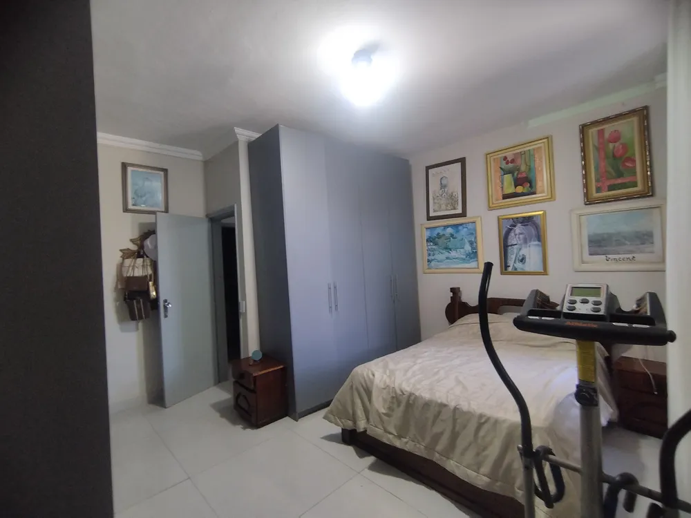 Casa, 4 quartos, 270 m² - Foto 6