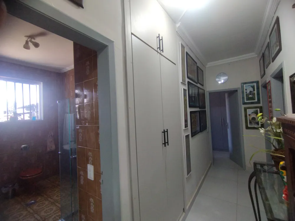Casa, 4 quartos, 270 m² - Foto 10