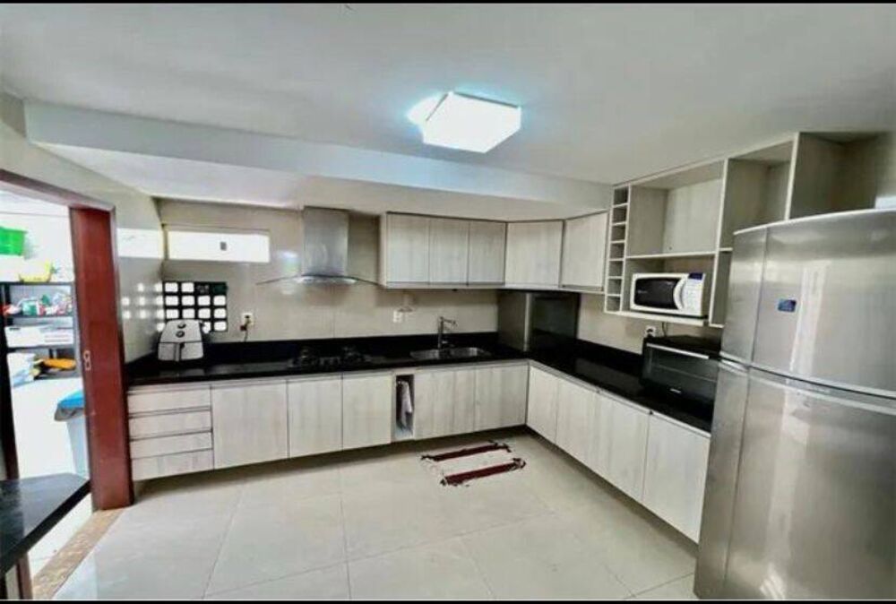 Casa à venda com 4 quartos, 280m² - Foto 14