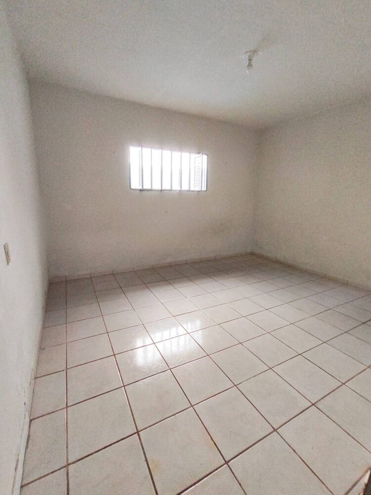 Casa à venda com 5 quartos, 320m² - Foto 4