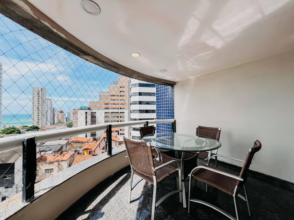 Apartamento à venda e temporada com 3 quartos, 185m² - Foto 9