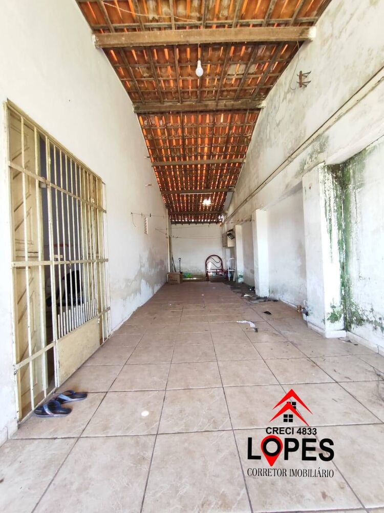Casa à venda com 3 quartos, 98m² - Foto 3