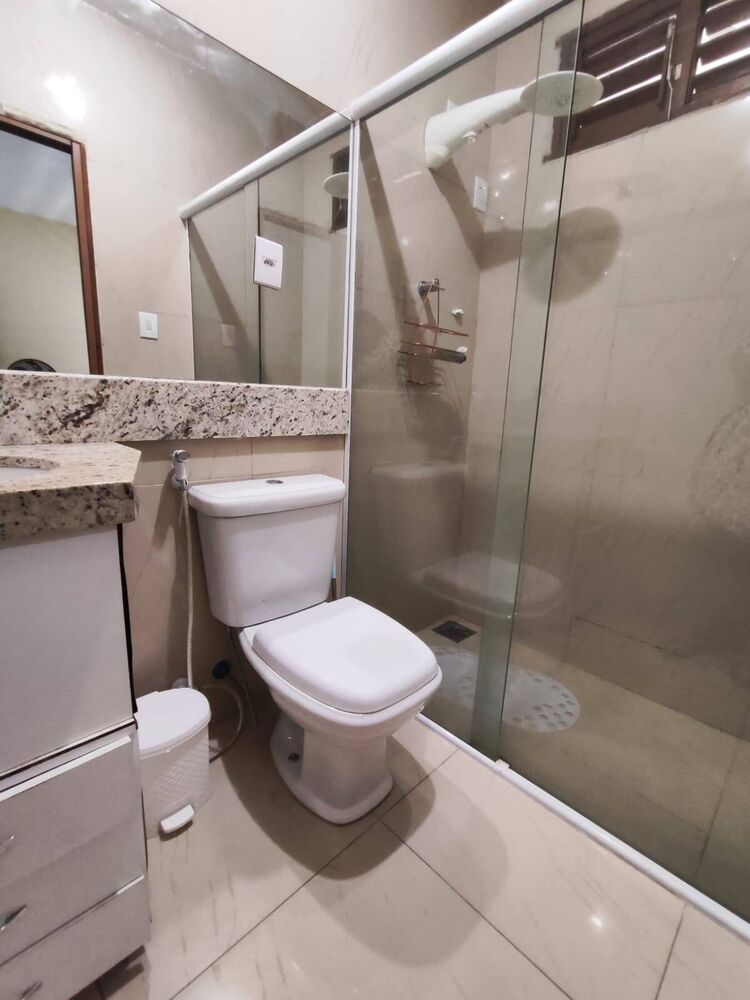Casa à venda com 4 quartos, 250m² - Foto 12