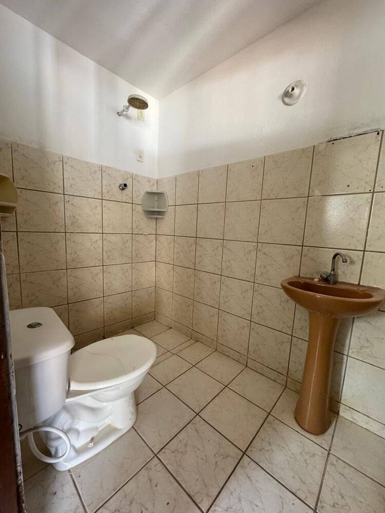 Casa à venda e aluguel com 3 quartos, 300m² - Foto 5