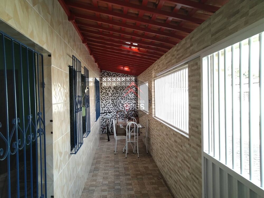 Casa à venda com 2 quartos, 200m² - Foto 3
