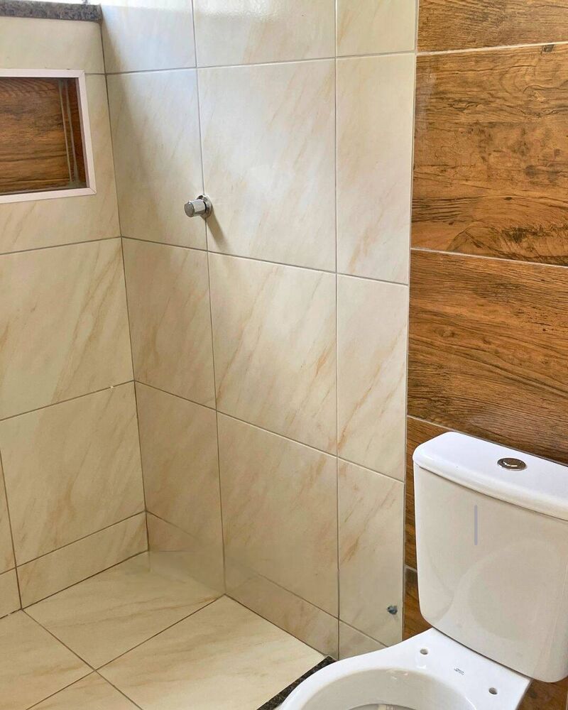Casa à venda com 2 quartos, 69m² - Foto 4
