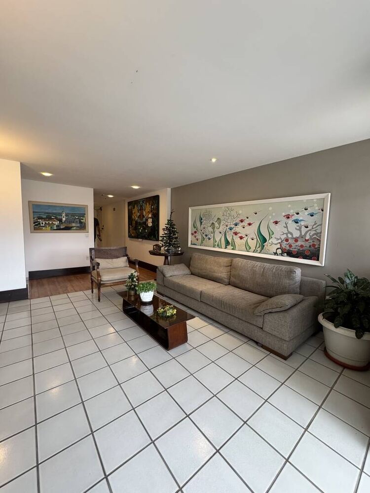 Apartamento à venda com 4 quartos, 180m² - Foto 11
