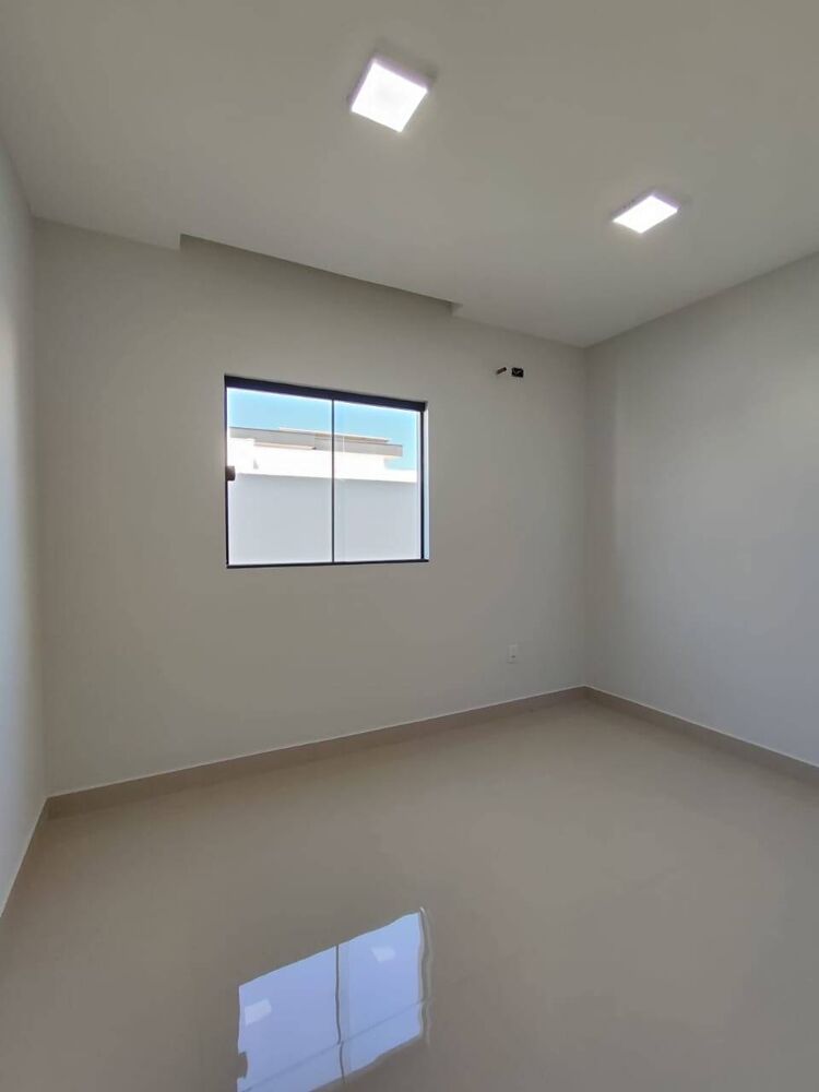 Casa à venda com 3 quartos, 150m² - Foto 4