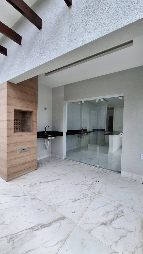 Casa de Condomínio à venda com 3 quartos, 127m² - Foto 2