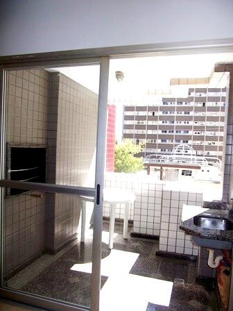 Apartamento à venda com 3 quartos, 97m² - Foto 15