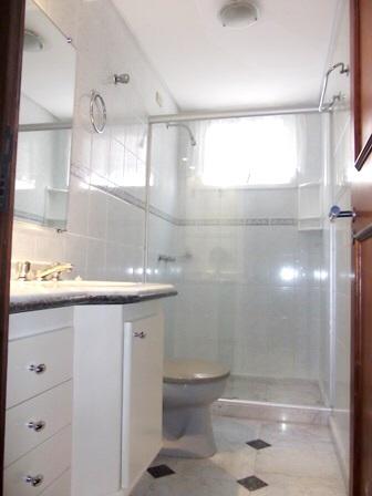 Apartamento à venda com 3 quartos, 97m² - Foto 12