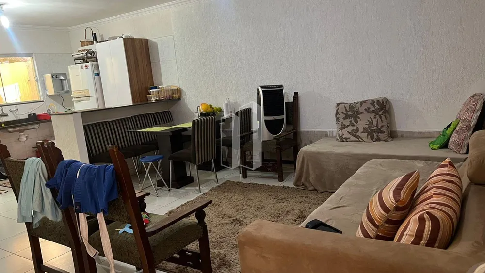 Casa, 2 quartos, 83 m² - Foto 1