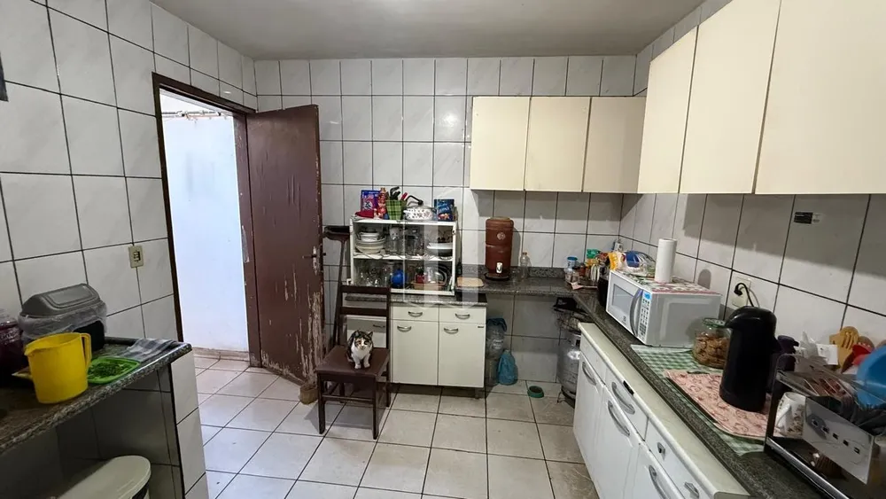 Casa, 6 quartos, 201 m² - Foto 8