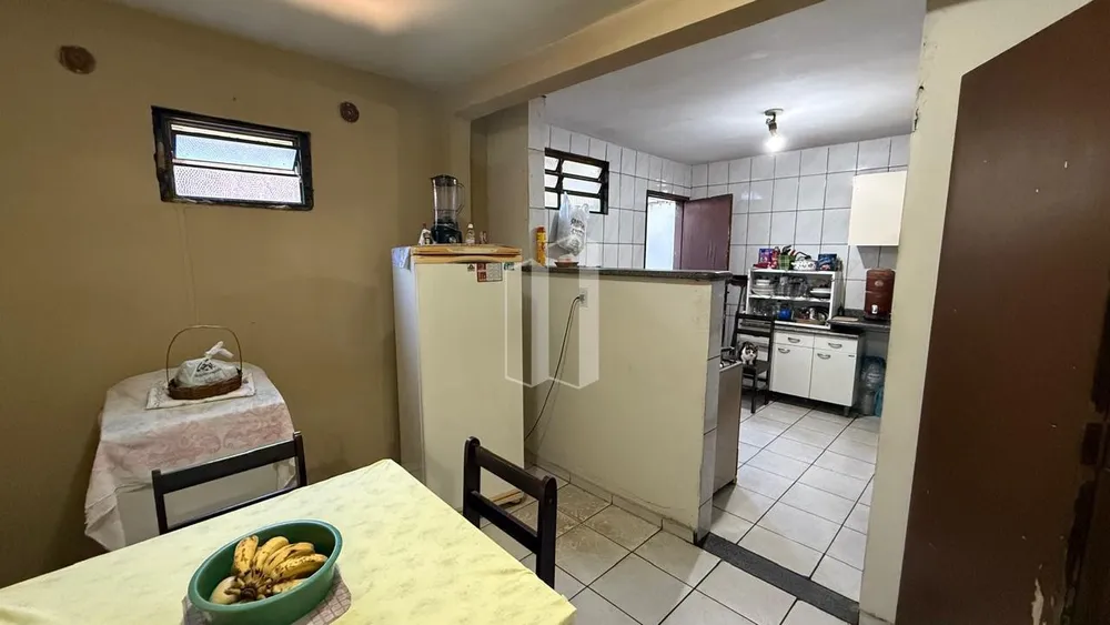Casa, 6 quartos, 201 m² - Foto 6