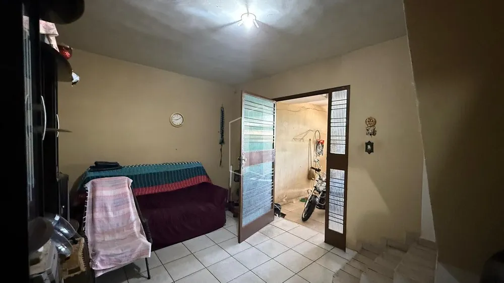 Casa, 6 quartos, 201 m² - Foto 9