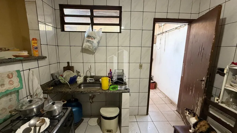 Casa, 6 quartos, 201 m² - Foto 11