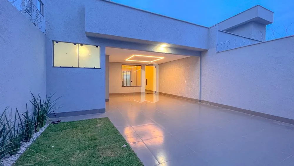 Casa, 3 quartos, 180 m² - Foto 1
