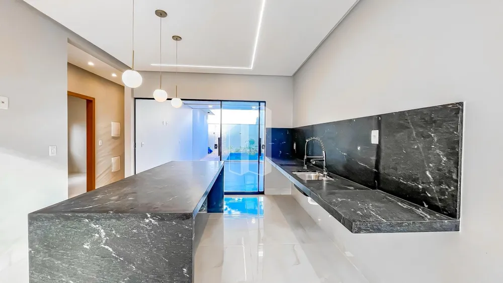 Casa, 3 quartos, 179 m² - Foto 4