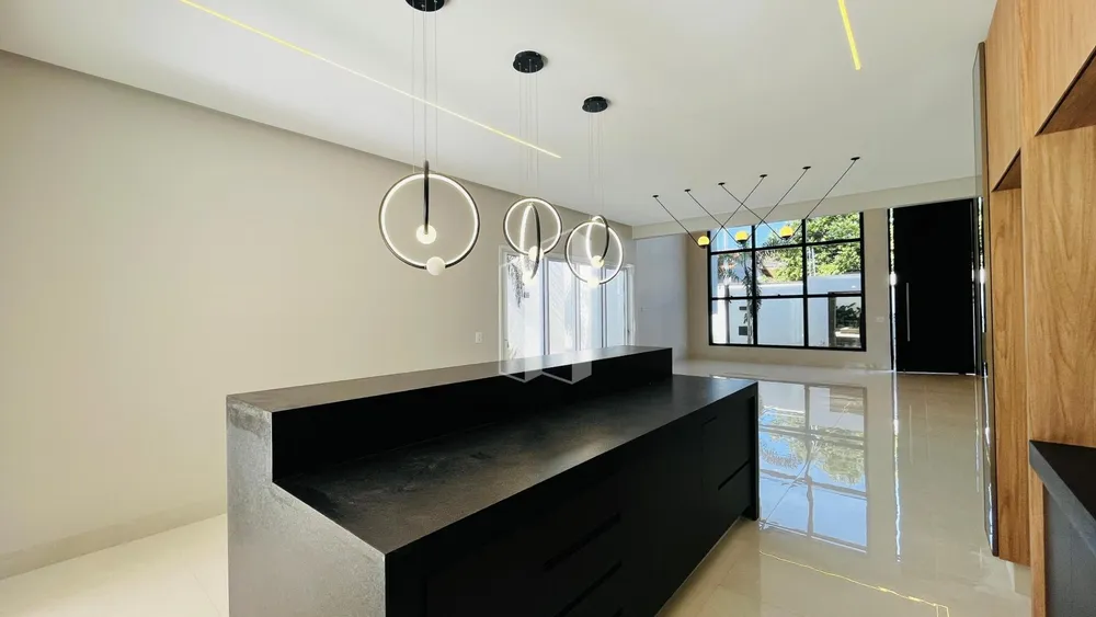 Casa, 4 quartos, 236 m² - Foto 8