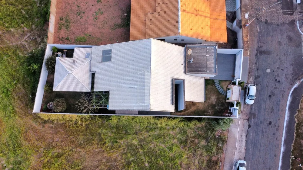 Casa, 4 quartos, 320 m² - Foto 2