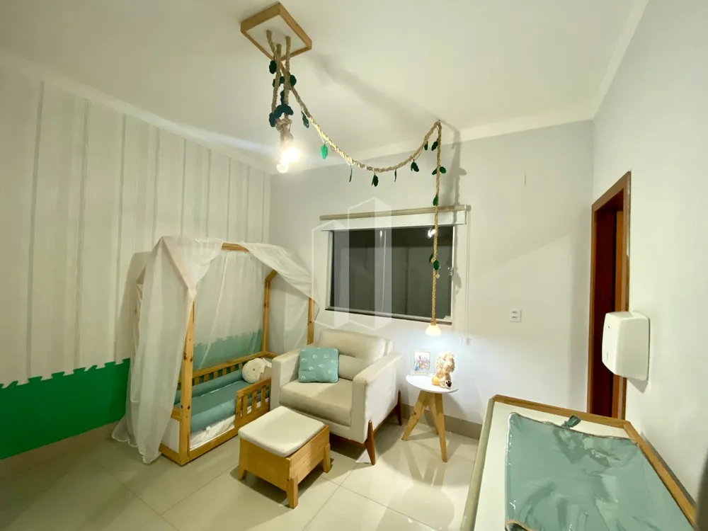 Casa, 4 quartos, 320 m² - Foto 1