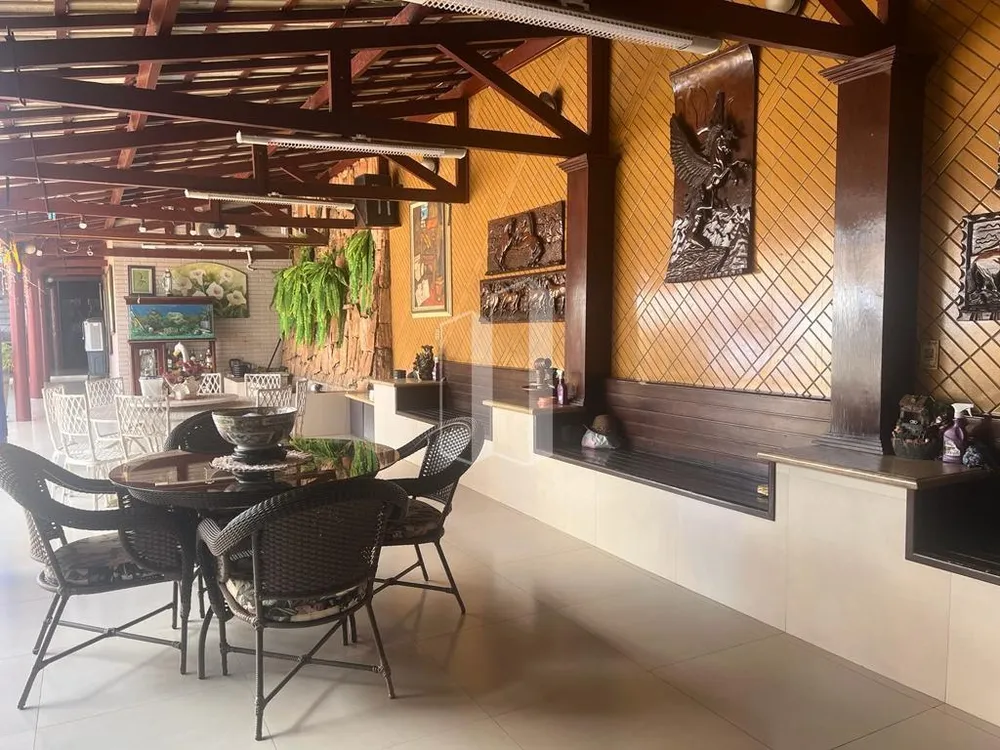 Casa, 3 quartos, 240 m² - Foto 1
