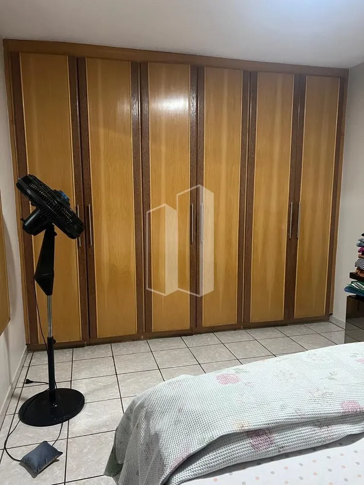 Casa, 3 quartos, 240 m² - Foto 8