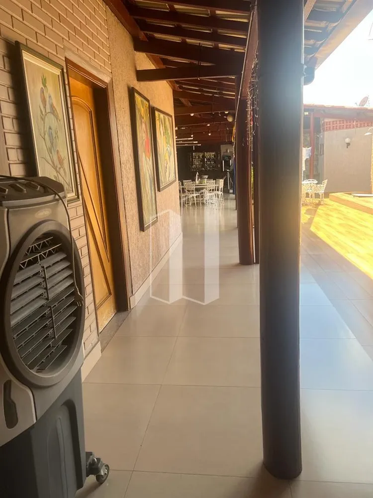 Casa, 3 quartos, 240 m² - Foto 3