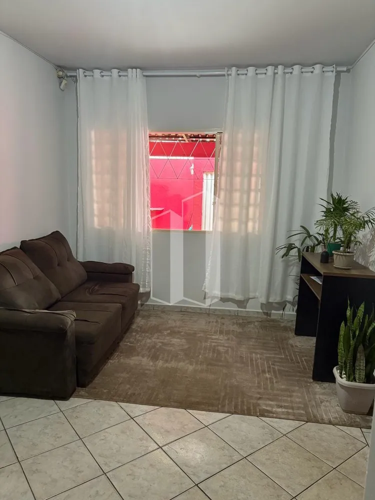 Casa, 3 quartos, 114 m² - Foto 1