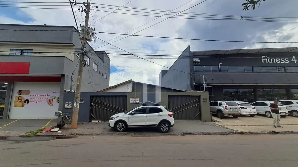 Loteamento e Condomínio, 399 m² - Foto 1