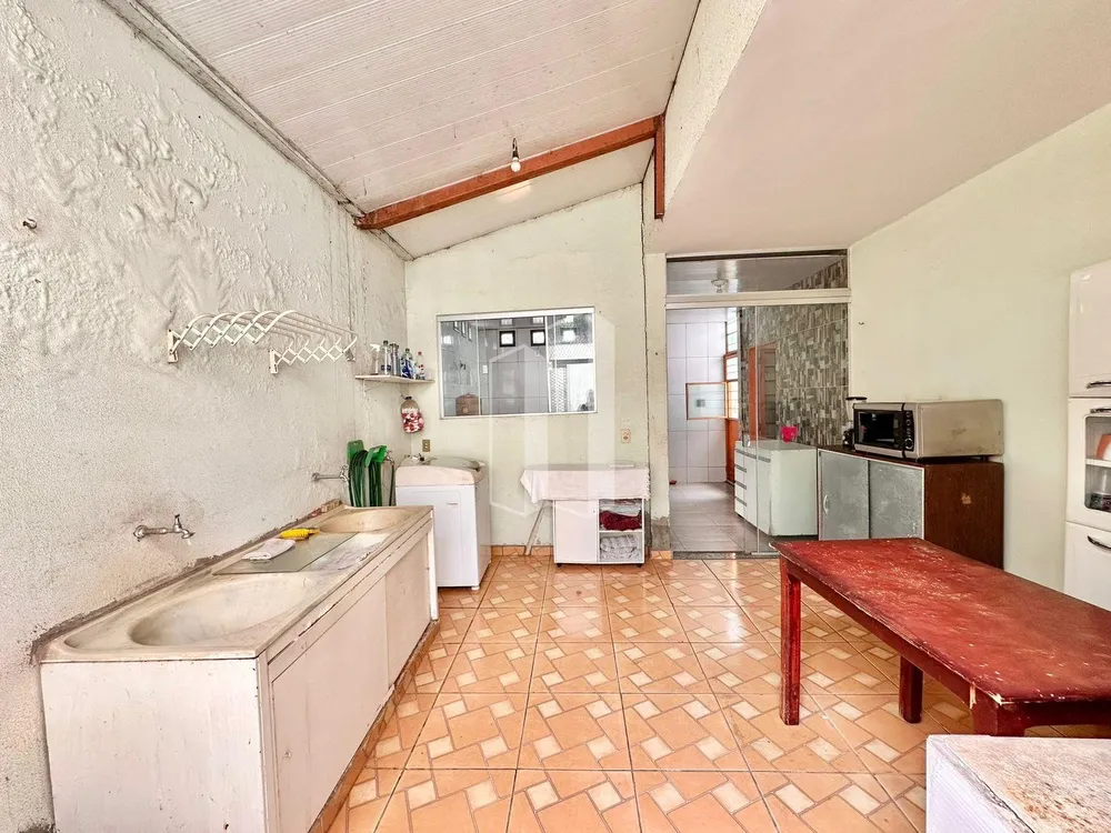 Casa, 3 quartos, 273 m² - Foto 8