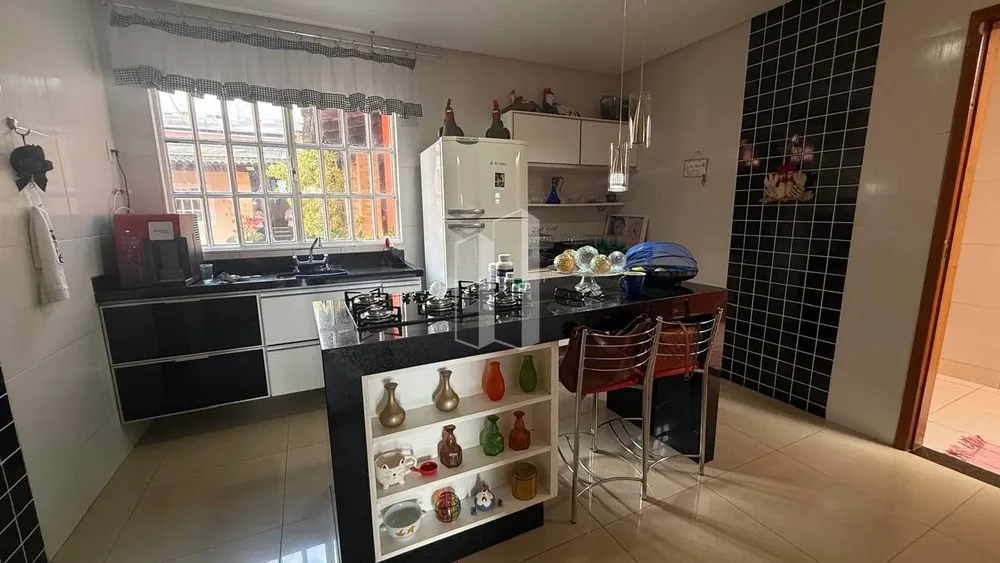 Casa, 3 quartos, 292 m² - Foto 10